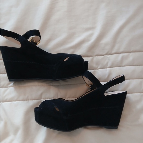 Stuart Weitzman Black Wedge Heels - Picture 2 of 7